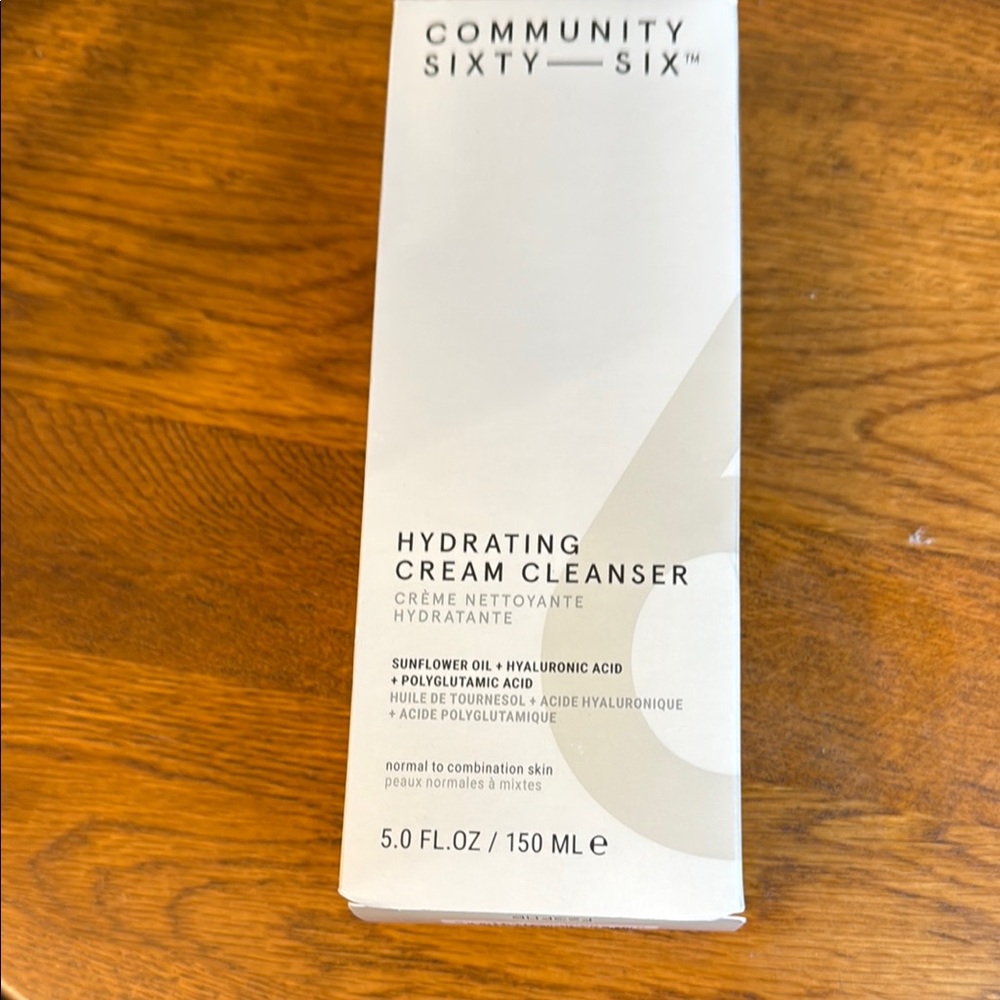 Community Sixty-Six Hydrating Cream Cleanser